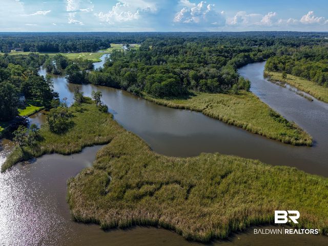 3415 N Riviere du Chien Loop, Mobile, AL 36693