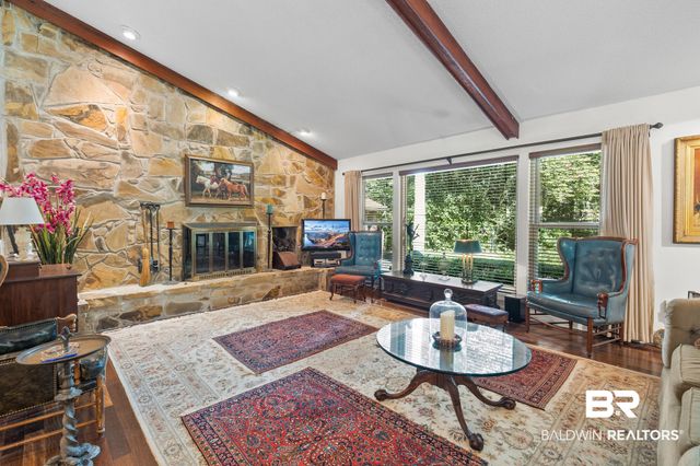 3415 N Riviere du Chien Loop, Mobile, AL 36693
