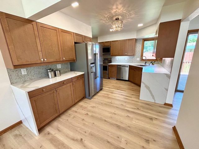 1016 Erie Drive, Janesville, WI 53545