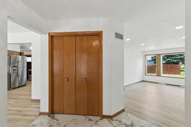 1016 Erie Drive, Janesville, WI 53545