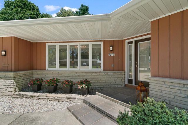 1016 Erie Drive, Janesville, WI 53545