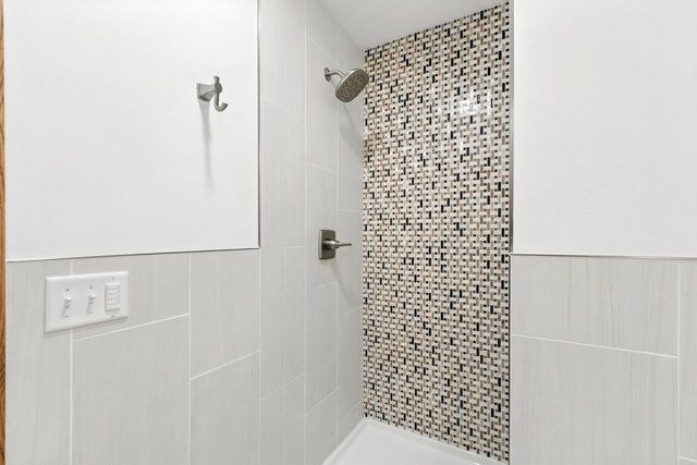 1016 Erie Drive, Janesville, WI 53545