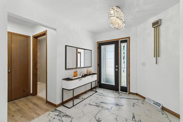 1016 Erie Drive, Janesville, WI 53545