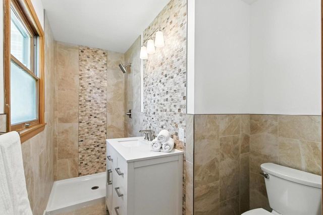 1016 Erie Drive, Janesville, WI 53545