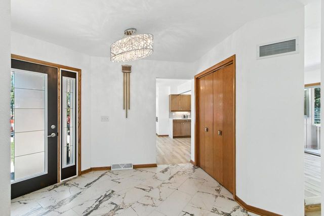 1016 Erie Drive, Janesville, WI 53545