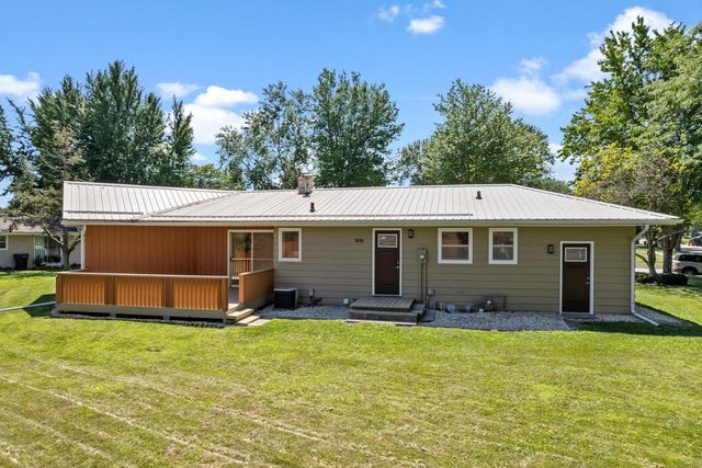 1016 Erie Drive, Janesville, WI 53545