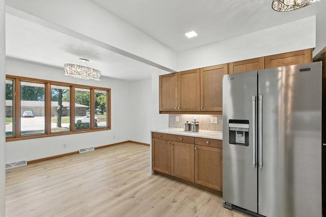 1016 Erie Drive, Janesville, WI 53545