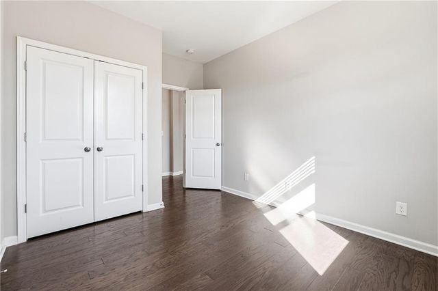 156 Round Pond Drive, Lilburn, GA 30047