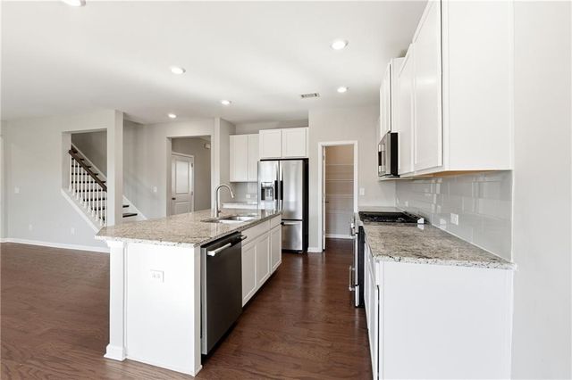 156 Round Pond Drive, Lilburn, GA 30047