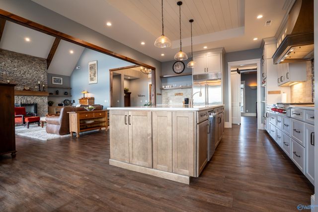 750 River Bluff Drive, Jasper, TN 37347