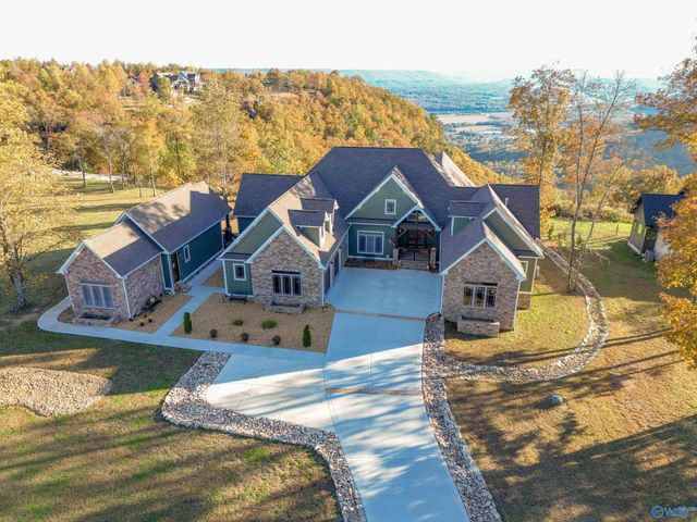 750 River Bluff Drive, Jasper, TN 37347