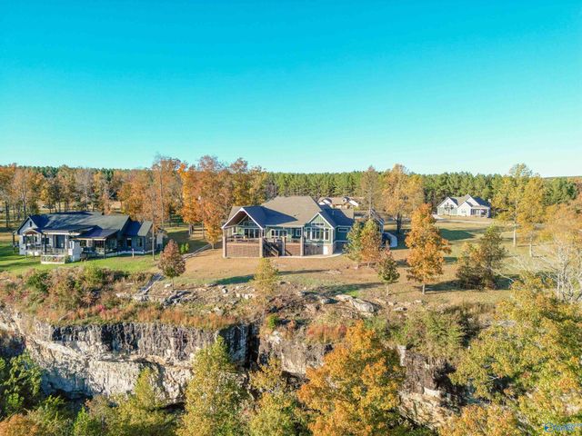 750 River Bluff Drive, Jasper, TN 37347