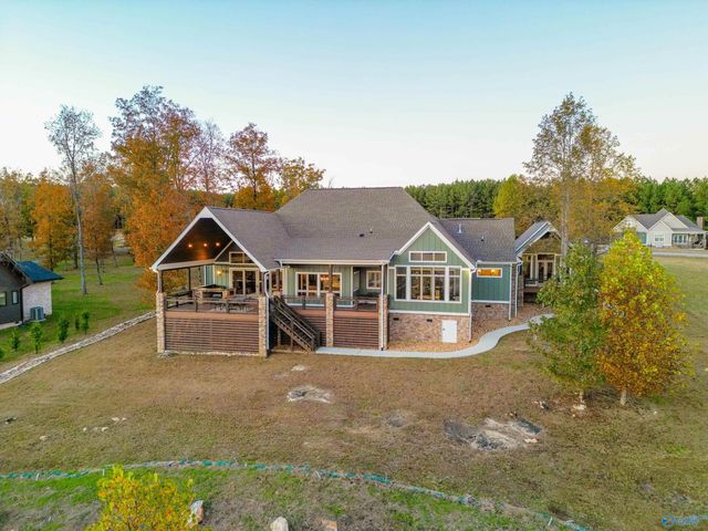 750 River Bluff Drive, Jasper, TN 37347