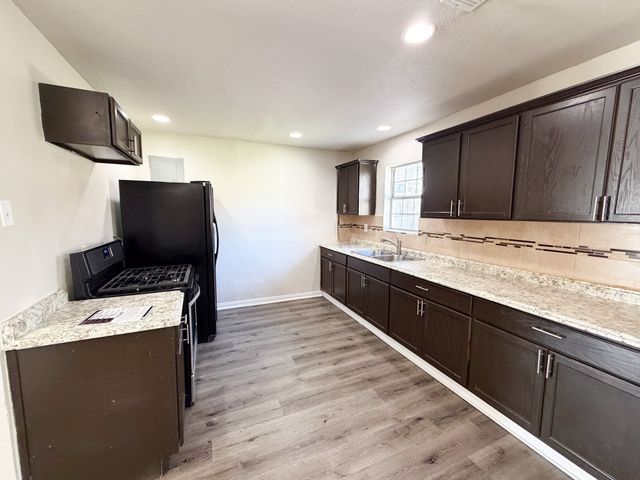 1307 Janann Avenue, Arlington, TX 76014