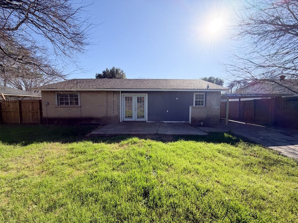 1307 Janann Avenue, Arlington, TX 76014