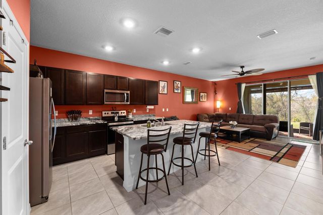 9248 ROCK HARBOUR WAY, Tampa, FL 33637