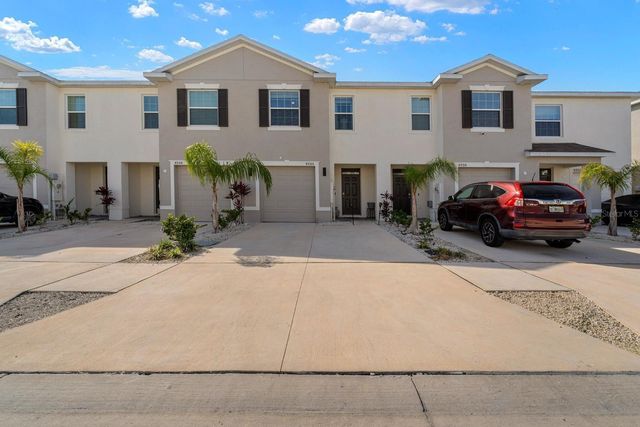 9248 ROCK HARBOUR WAY, Tampa, FL 33637