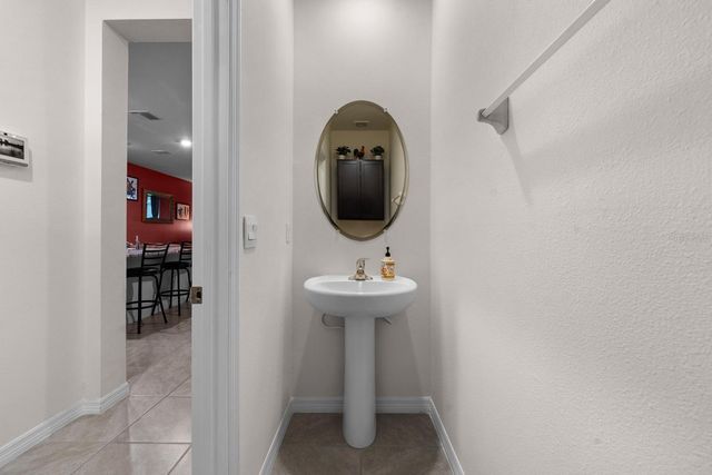 9248 ROCK HARBOUR WAY, Tampa, FL 33637