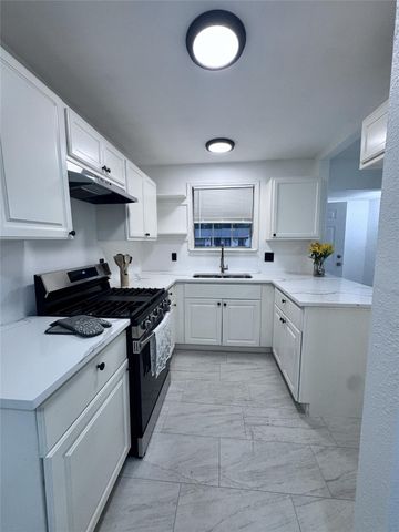 9306 Richland Drive, Houston, TX 77078