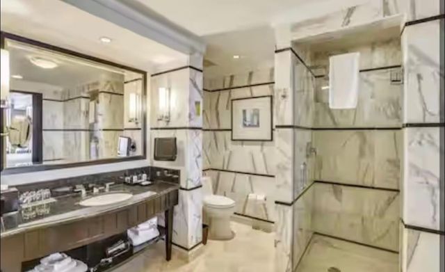 4391 Collins Avenue 1913, Miami Beach, FL 33140