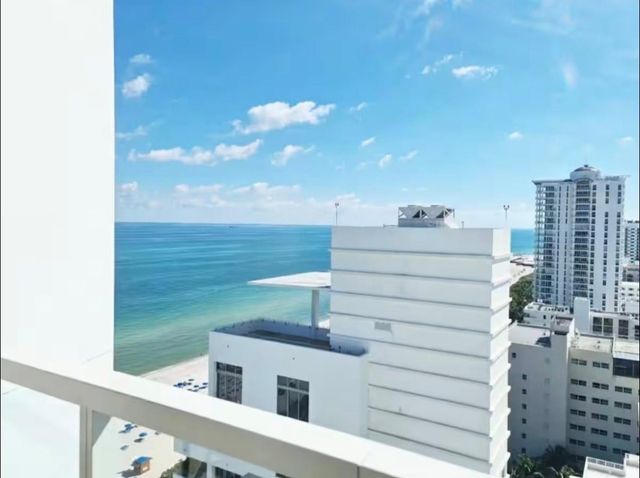 4391 Collins Avenue 1913, Miami Beach, FL 33140