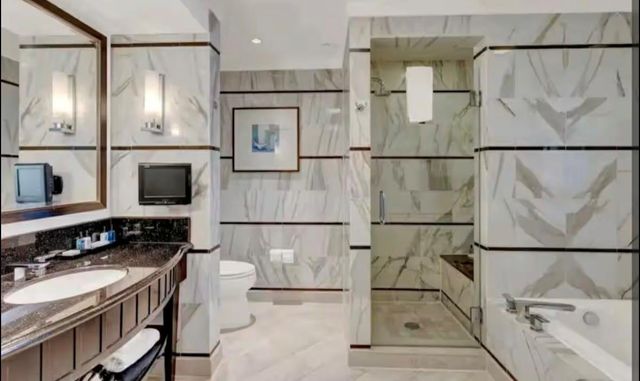 4391 Collins Avenue 1913, Miami Beach, FL 33140