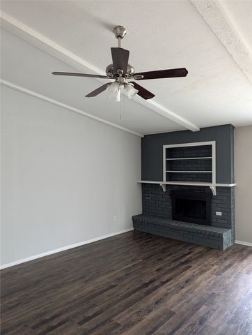 7505 Four Winds Drive, Fort Worth, TX 76133