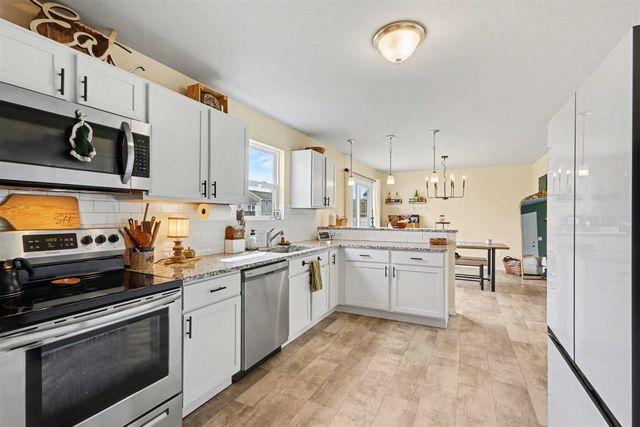 1743 Harper Grove Lane, Vicksburg, MI 49097