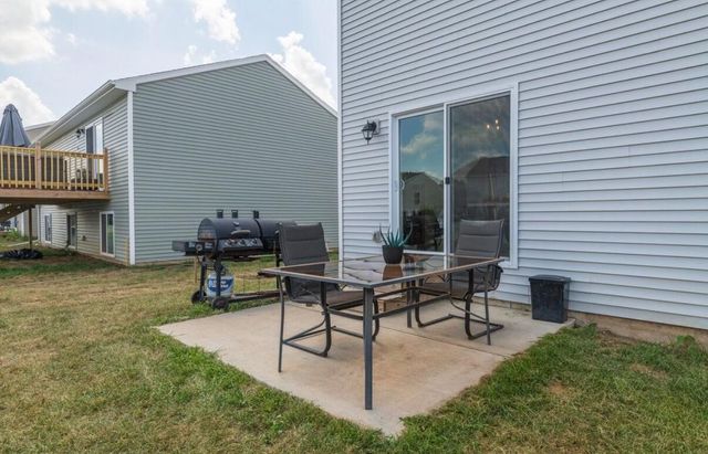 1743 Harper Grove Lane, Vicksburg, MI 49097