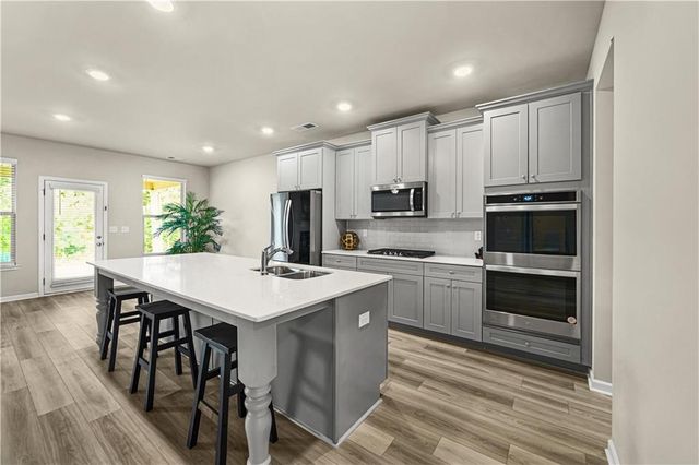 842 Orwell Drive, Stockbridge, GA 30281
