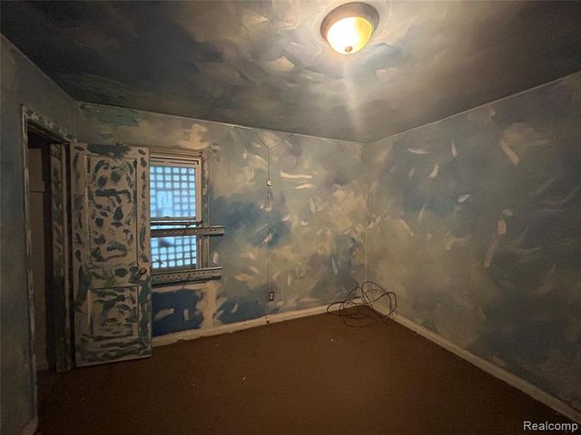 6378 Brace Street, Detroit, MI 48228