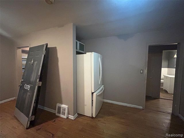 6378 Brace Street, Detroit, MI 48228