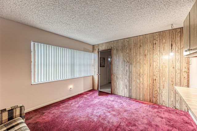 73 Ann Lee Ln, Tamarac, FL 33319