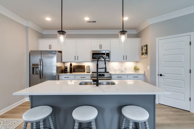 164 Rothwood Drive, Hendersonville, TN 37075