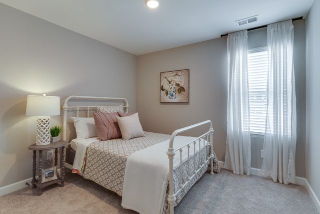 164 Rothwood Drive, Hendersonville, TN 37075