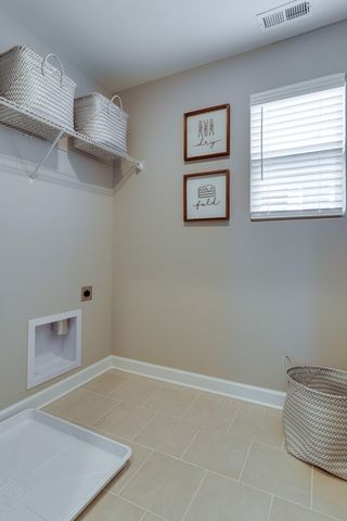 164 Rothwood Drive, Hendersonville, TN 37075