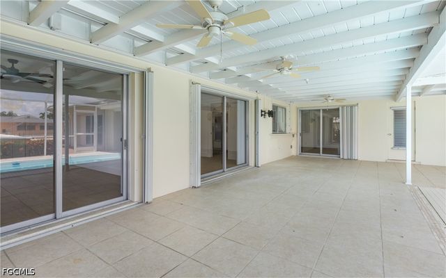 5609 De Soto CT, Cape Coral, FL 33904