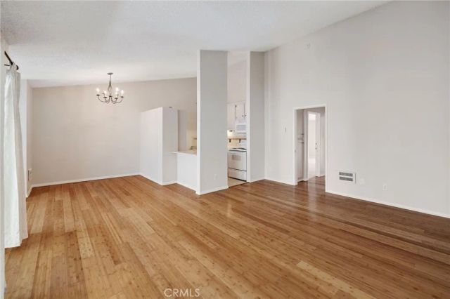 902 Camino Real 204, Redondo Beach, CA 90277