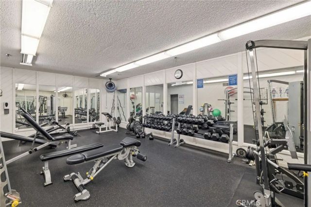 902 Camino Real 204, Redondo Beach, CA 90277
