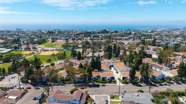 902 Camino Real 204, Redondo Beach, CA 90277