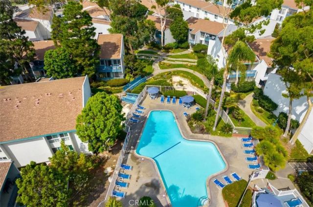902 Camino Real 204, Redondo Beach, CA 90277