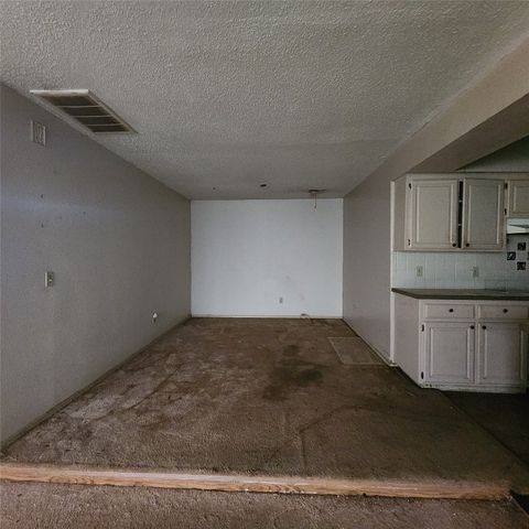 521 NW 138th Street, Edmond, OK 73013