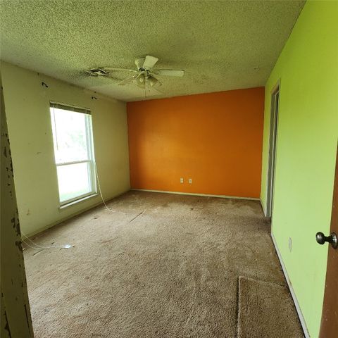 521 NW 138th Street, Edmond, OK 73013