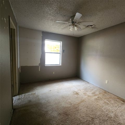 521 NW 138th Street, Edmond, OK 73013