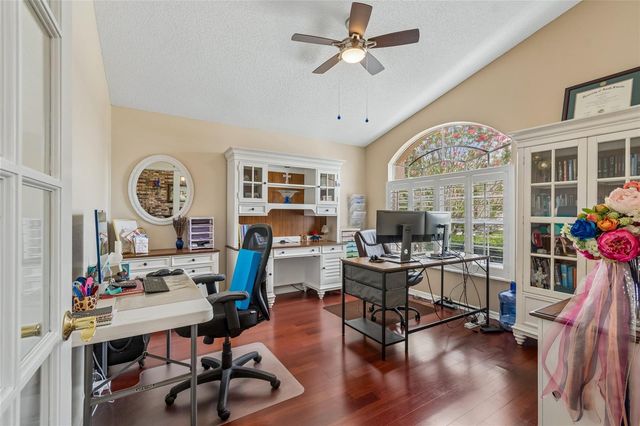 4108 SPARROW COURT, Lutz, FL 33558