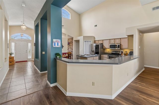 4108 SPARROW COURT, Lutz, FL 33558