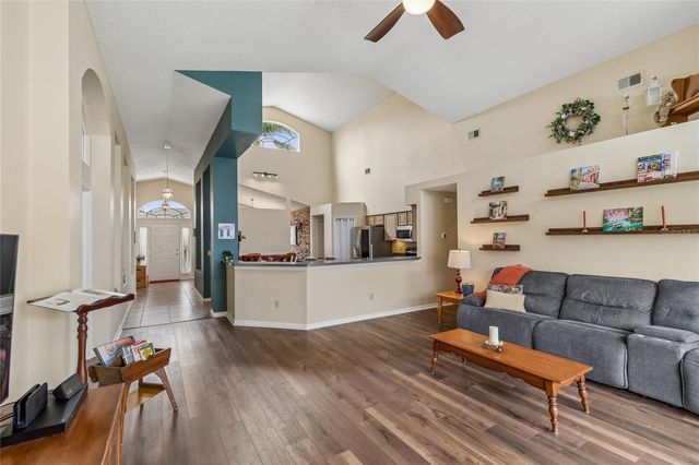 4108 SPARROW COURT, Lutz, FL 33558
