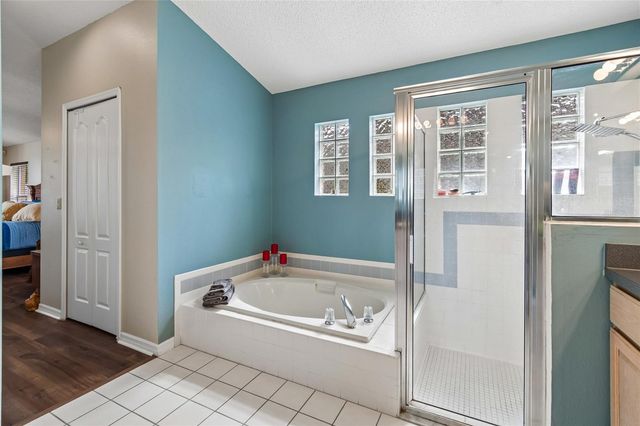 4108 SPARROW COURT, Lutz, FL 33558
