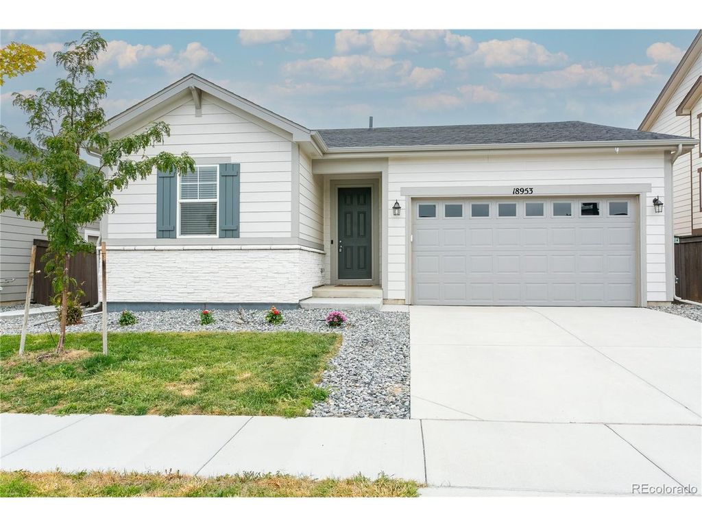 18953 E 97th Ave, Commerce City, CO 80022