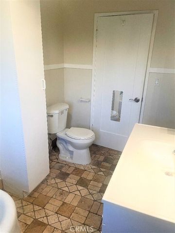 141 N Bonnie Avenue 3, Pasadena, CA 91106